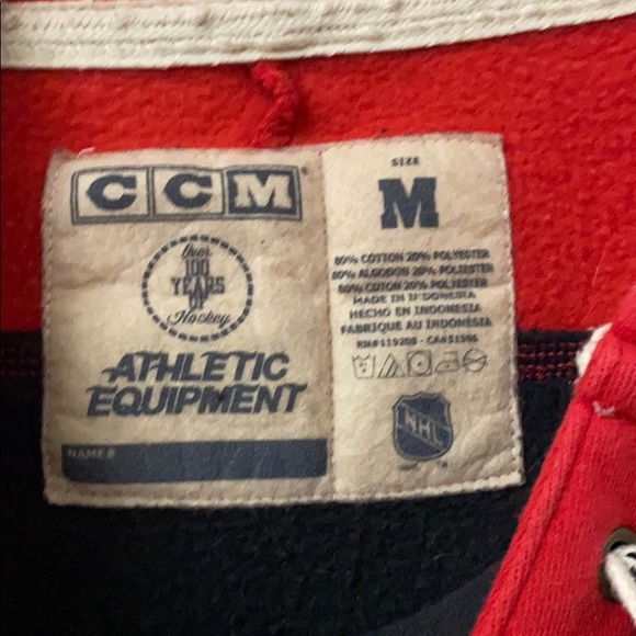 Blackhawks NHL Vintage Style Hoodie - Picture 3 of 6